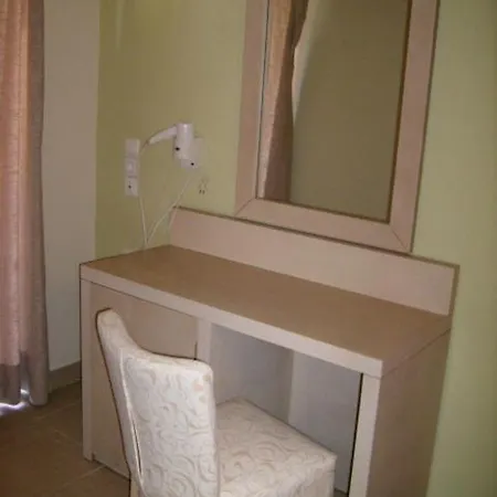 Hotell Tzevenos Apts Corfu (city)