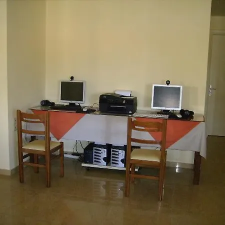 Hotell Tzevenos Apts Corfu (city)